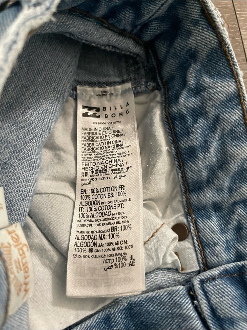 Wrangler X Billabong Collab Extra Flare Jeans Size 27 Blue Lightwash Patchwork - Picture 14 of 14